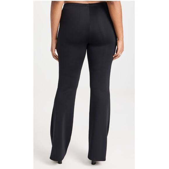 Good American Scuba Pull On Flare Pants | Womens 8 (5XL), Black New! - Picture 2 of 5